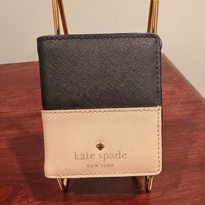 Kate Spade small Black and Cream Wallet